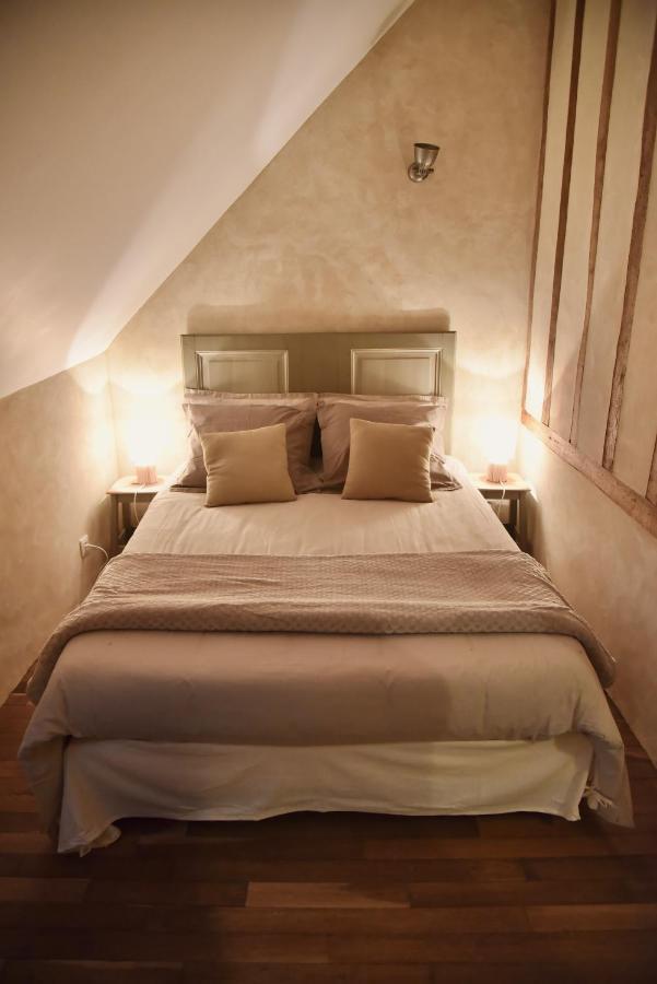 Gite De Livraise, Au Coeur Du Perche Berd'huis Bagian luar foto